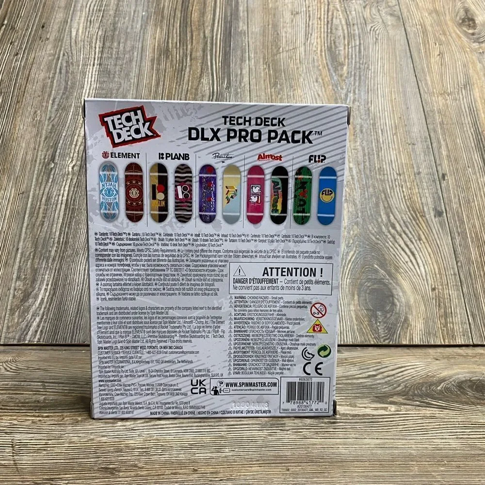 SOLD Tech Deck DLX Pro Pack 10 Boards Skateboards Fingerboards Age 6+ Spin - Picture 6 of 6